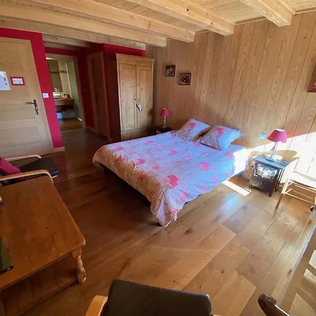 Bluets Et Brimbelles Bed & Breakfast *