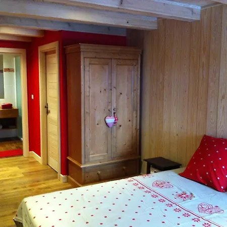 Bluets Et Brimbelles Bed & Breakfast Saulxures