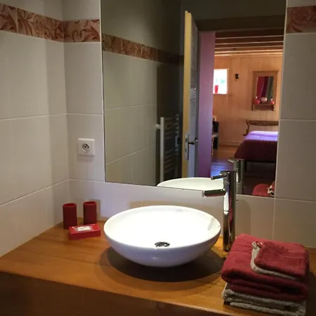 Couette-café Bluets Et Brimbelles 3*